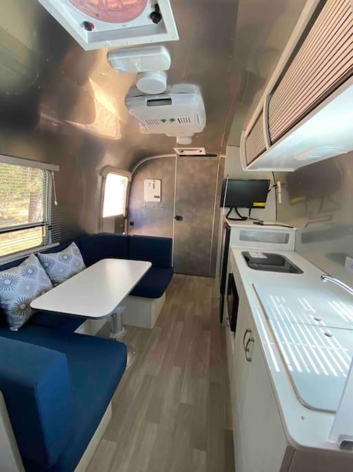 Modern Airstream With Amazing View - 10 To 15 Minutes From Kings Canyon National Park Dunlap Экстерьер фото
